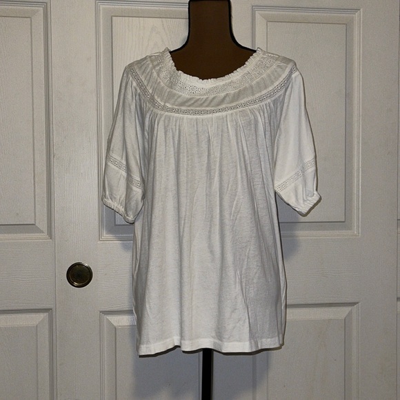 LOFT Tops - NWT Loft short sleeve top